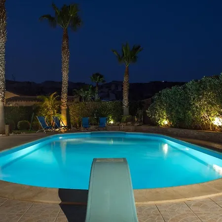 Amira Villa